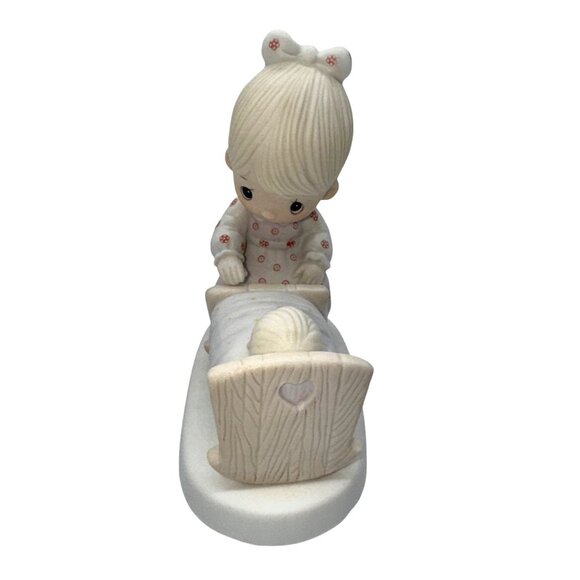Precious Moments The Hand That Rocks the Future Figurine E-3108 Enesco - Picture 2 of 5